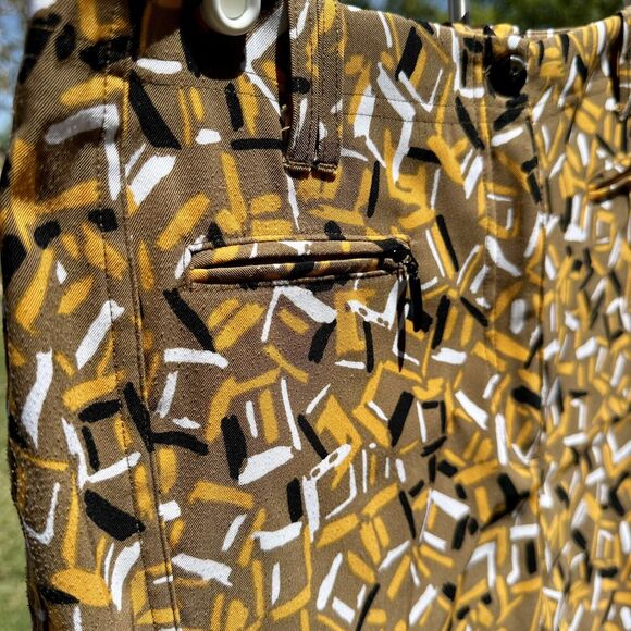 Vintage Jamie Sadock Bermuda Golf Shorts Orange And Black Print Size 8 - Picture 2 of 8